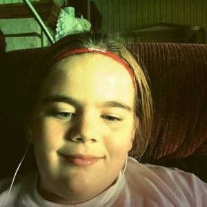 Meet your Posher, Courtney